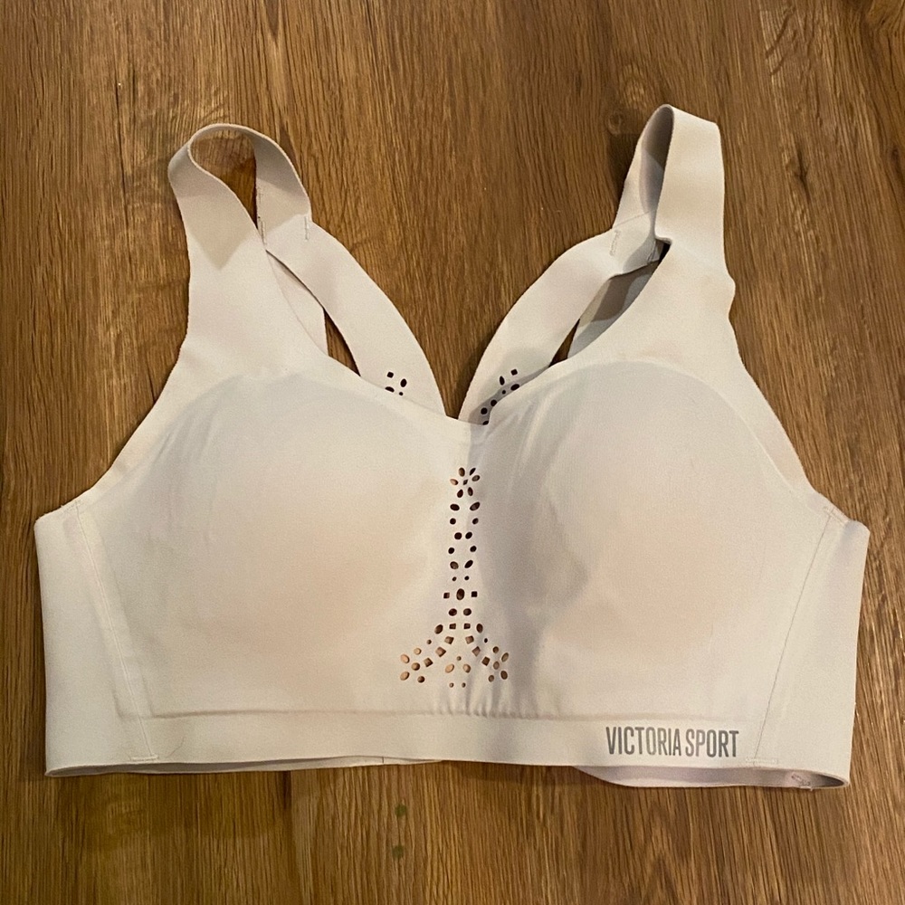 Victoria’s Secret Sports bra